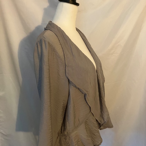 CUT LOOSE Grey Sheer Ruffle Hem Open Front Blazer - Picture 2 of 5